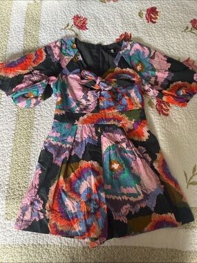 1.State Women’s Romper
